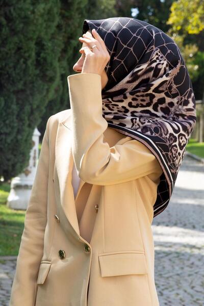 Vissona 100% twill silk leopard pattern black - beige colored 90x90 scarf sew...