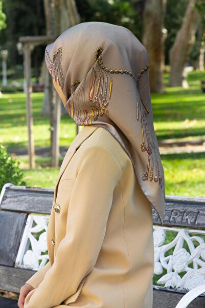 Vissona Tivil İpek Eşarp 61009 -4 - 0008 Sütlü Kahve Soyut Desen