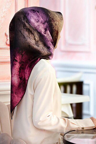 Vissona 57% ΜΕΤΑΞΙ 43% ΒΙΣΚΟΝΗ Ύφανση Twill με υφή μεταξιού και γεωμετρικά σχ...