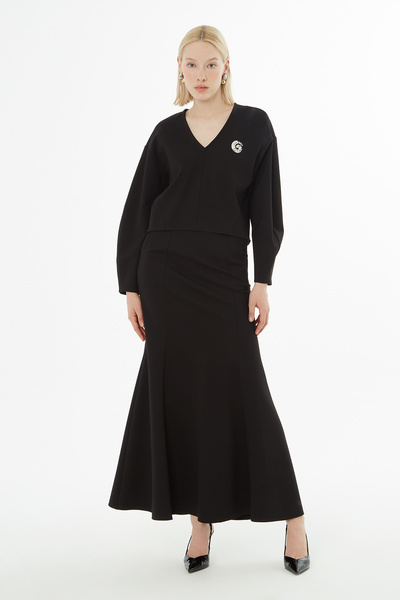 kı.we V Yaka Broşlu Bluz Volanlı Etekli Takım