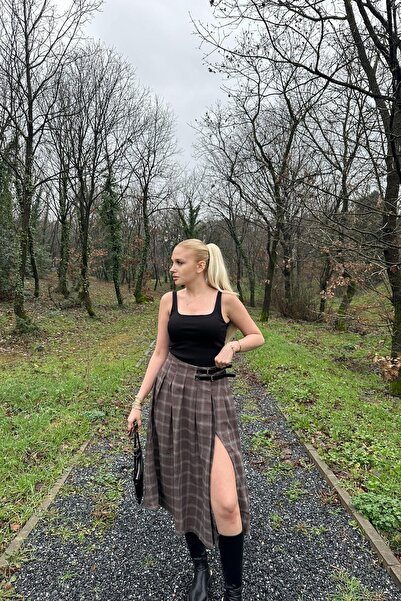 lizge giyim KEMER DETAYLI EKOSE DESENLİ YIRTMAÇLI ETEK