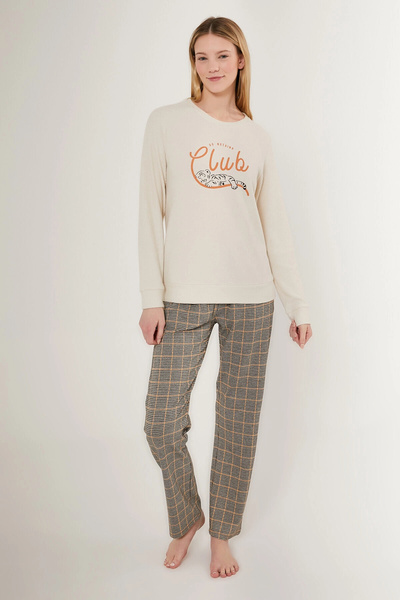 Arnetta Women's Two-Piece Suit - Cream Color