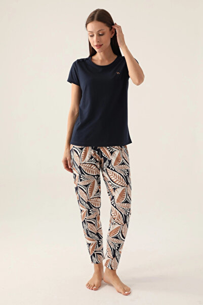 Arnetta 2914 Σετ γυναικείες πιτζάμες με κοντό μανίκι και στρογγυλή λαιμόκοψη