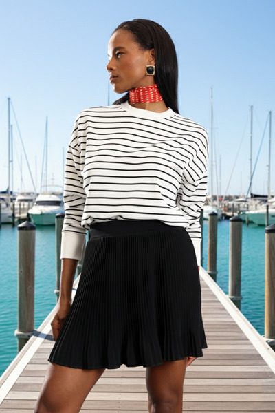 5in1Canpolat Black Pleated Mini Skirt 00403