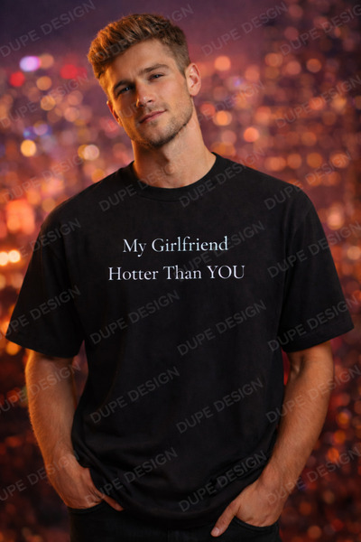 Dupe Design صديقي هو أكثر جاذبية منك مطبوع قصة فضفاضة تي شيرت أسود