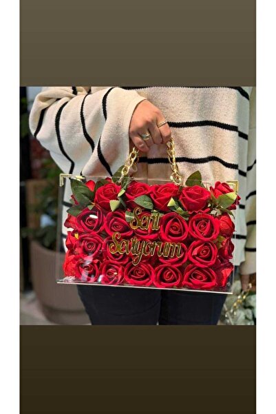 hediyelik tasarımlarr Çiçek Çanta – Kişiye Özel İsimli Akrilik Kırmızı Gül He...