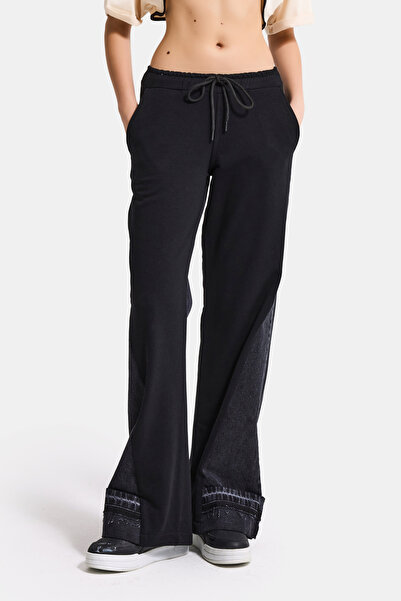 it's basic Pantaloni de damă, de culoare neagră, 2w41, tricotați din denim, c...