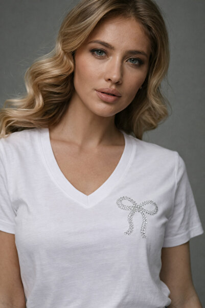 TWINTICKS Stone Detailed Ribbon Printed White Women's T-Shirt – V-Neck Cotton...