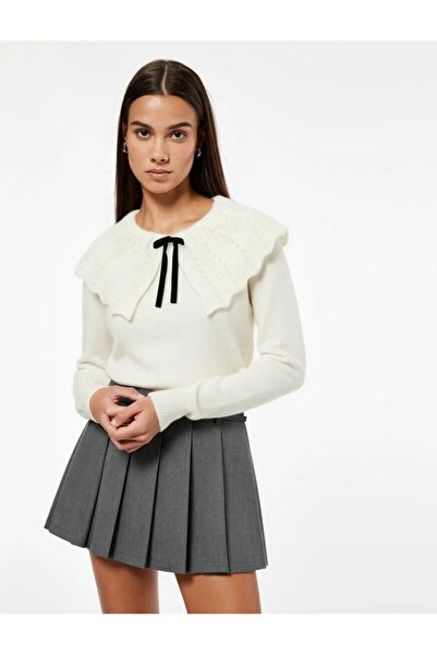 Koton Pulover tricotat cu mânecă lungă B guler tip Peter Pan cu detaliu de mă...