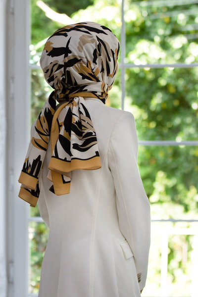 Vissona LÜKS MEDİNE İPEĞİ YAPRAK DESENLİ HARDAL RENKLİ 75X195 KIRIŞMAZ ŞAL MO...