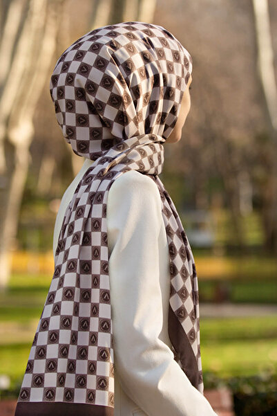 Vissona LÜKS MEDİNE İPEĞİ MONOGRAM DESENLİ VİZON RENKLİ 75X195 KIRIŞMAZ ŞAL M...