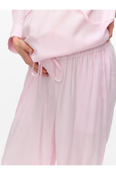 Mama Licious Hose mit weitem Beinschnitt Normal geschnitten Mid Rise Hose