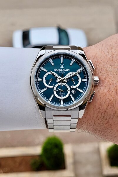 Daniel Klein Dial Blue Strap Metallic Color 2 Years Warranty 44 mm Indicators...