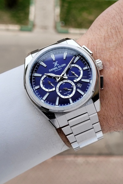 Daniel Klein Dial Navy Blue Band Silver Color 44 mm Inner Indicators Active M...