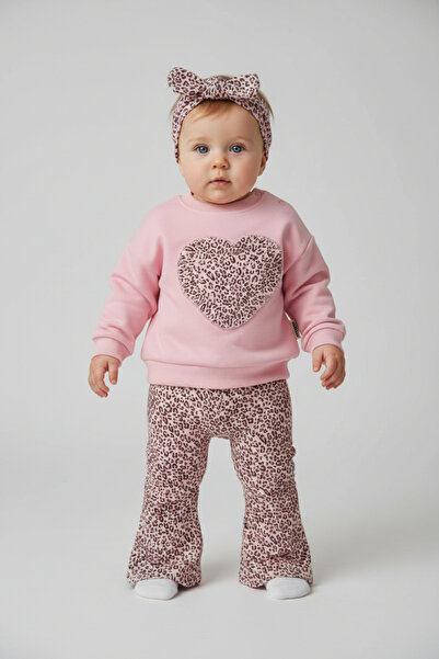 Babexi Leopar Desenli Kalpli Kız Bebek 3’lü Takım – Sweatshirt, Pantolon ve S...