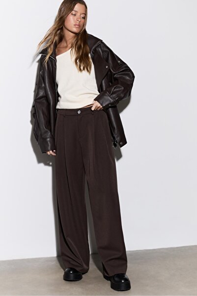 Stradivarius Wide-leg tailored trousers with darts