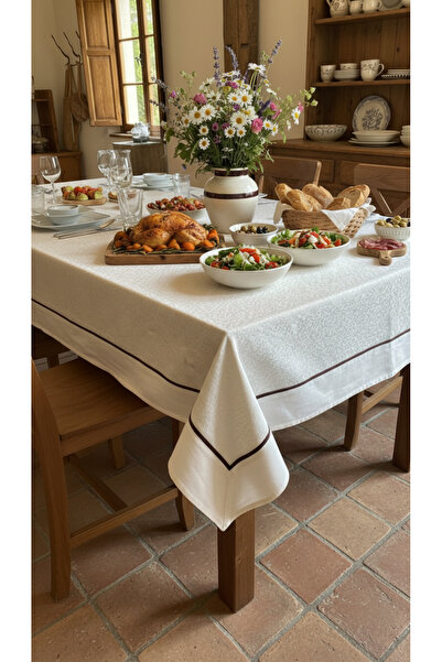 Tropikhome Pamuklu Beyaz Renk Bordürlü Biyeli Lüks Masa Örtüsü