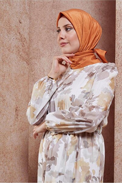 Alvina وشاح ALVINA Monogram 8442 - تصميم مريح وأنيق