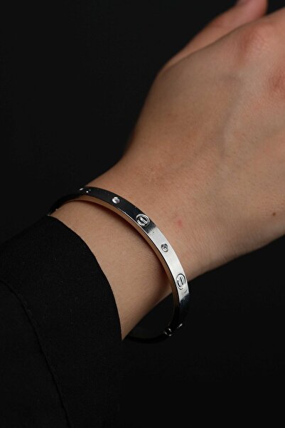 Jack Ferrero Kelepce Zirkon Taşlı Gümüş Kadın Bileklik