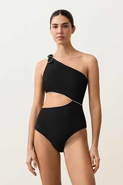 Oysho Asimetrik piping trikini