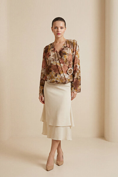 Setre Brown Double-Breasted Collar Blouse with Rose Detail and Pattern