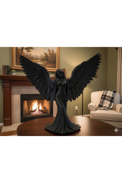 3dvan Siyah Kanatlı Melek Figürü