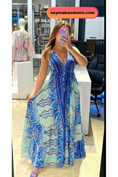 ŞEYMA KANDEMİR Mavi Sırtı ve Boyundan Bağlamalı İpek Elbise