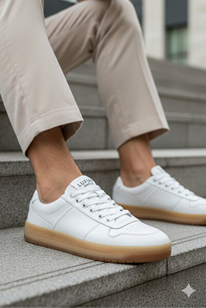 Lufian حذاء رياضي أبيض للرجال من أومار