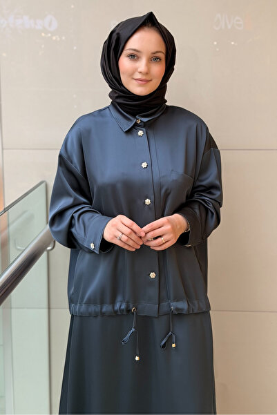 Ghisa Önü Taş Çıtçıtlı Cepli Bel Bügülü Saten Ceket