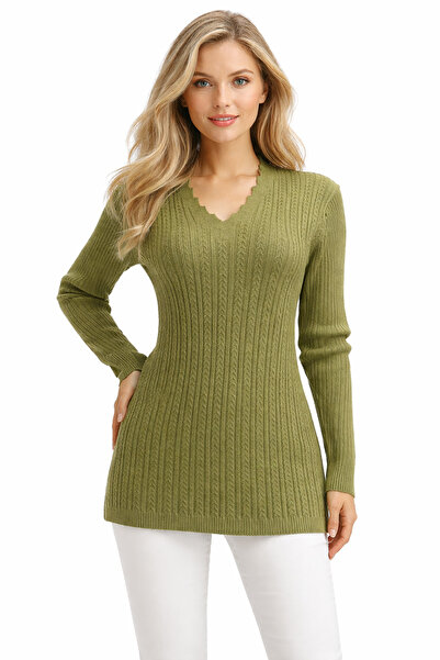 Fresh&Moda Women's V-Neck Knitwear Flexible Mother's Seasonal Sweater