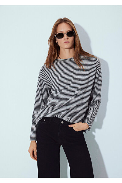 Mavi Bisiklet Yaka Çizgili T-Shirt Regular Fit / Normal Kesim 1613600-85407