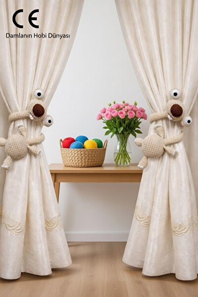 Damla Amigurumi Sid 2li perde tutucu