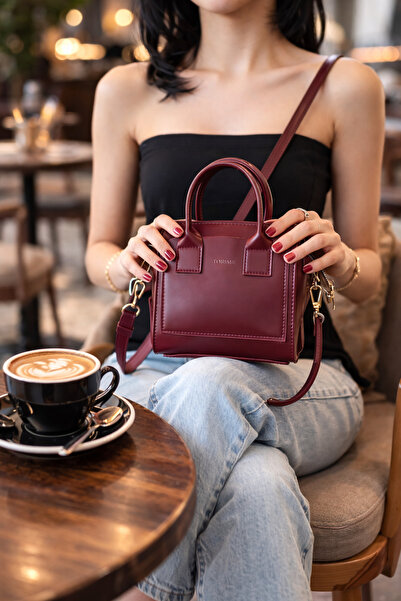 torime حقيبة كتف وكتف صغيرة من الجلد النباتي مع حزام طويل