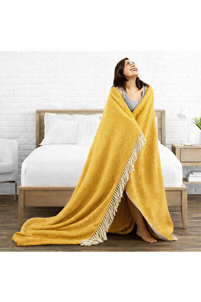 Özyün Double Blanket; Made of Fine Fibers of 100% Wool & Wool.