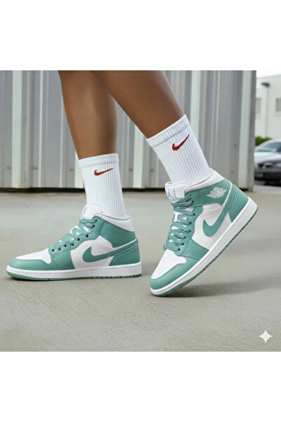 Nike Air Jordan 1 Mid Unisex Spor Ayakkabısı ( SPORTİKS ) DAR KALIPTIR... 64B...