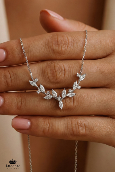 Lucente Jewellery Sarmaşık Aşk Şans Bereket Özel Tasarım 925 Ayar Hediyelik Mekik Taşlı Zarif Yaprak Dal Gümüş Sarmaşık Modeli 45 Cm Zincirli Kararma Karşıtı Rodyum Güçlendirmeli Küpe Hediyeli Şık Kadın Kolye