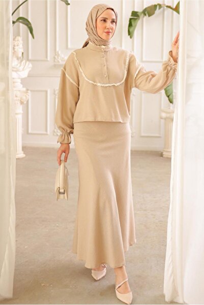 TRENDTESETTÜR KADIN BEJ DANTEL DETAYLI ETEKLİ TAKIM T 8702