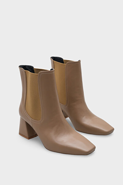 Capone Outfitters Ronny Sivri Burunlu Yandan Lastikli Kadın Bot