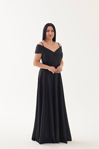 PER LEI Siyah Büyük Beden Madonna Yaka İp Askılı Parıltılı Uzun Abiye Elbise