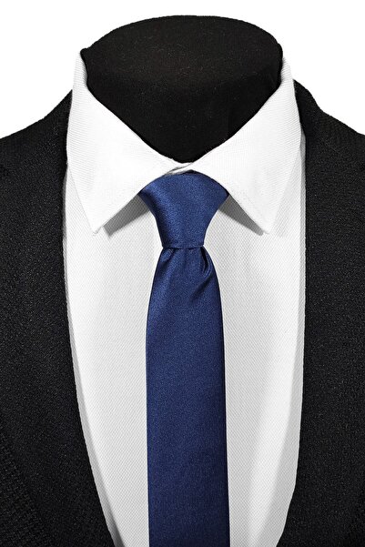 BLC Basic Line Co. Ekstra Ince Lacivert Renk Düz Slim Fit 4 Cm Genişliğinde Kravat Mendil Seti Slim Fit Dar