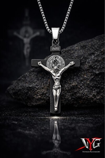 voyageaccessory Paslanmaz Çelik Siyah Gümüş Renk İsa Haç Kolye