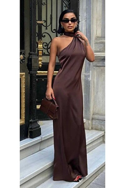 fasardi Kadın Elegance Tek Omuz Şal Detaylı Saten Maxi Elbise