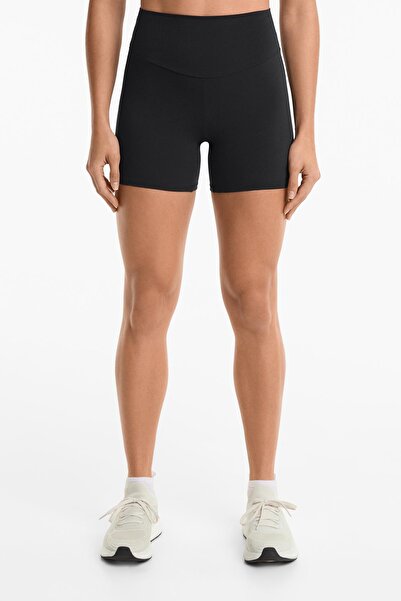 Oysho Comfortlux high-rise 10cm hot pants