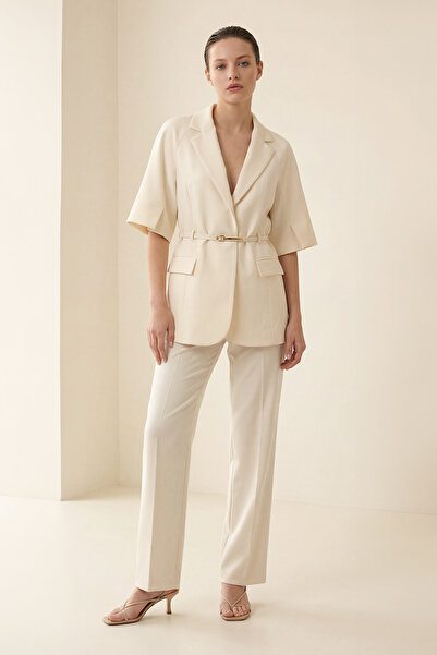 Setre Krem Kısa Kollu Bel Detaylı Ceket Rahat Kesim Pantolonlu Takım