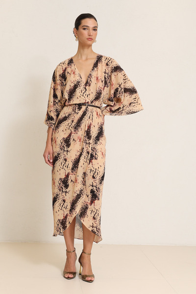 Setre Camel Kemer Detaylı Rahat Kesim Midi Boy Desenli Elbise