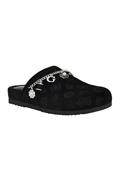 Guess حذاء غافين سهل الارتداء من جلد الغزال بتفاصيل ساحرة