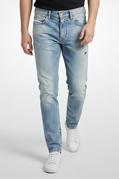 Diesel بنطلون جينز رجالي قابل للتمدد بقصّة Slim Fit، أزرق