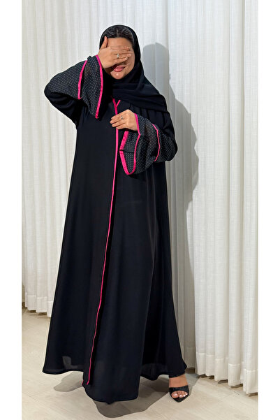 Ms Summer abaya in black internet fabric with a half-circle cut, wide polka-d...