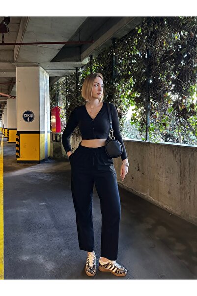 FİOXCO Women's High Waist Pocket Detailed Pipe Leg Gabardine Fabric Trousers