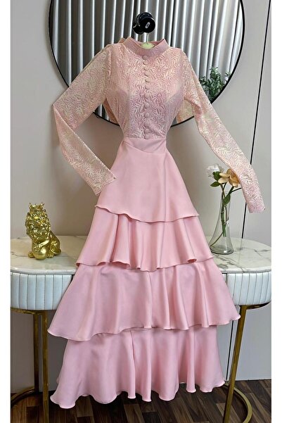 Savina Manal's dress